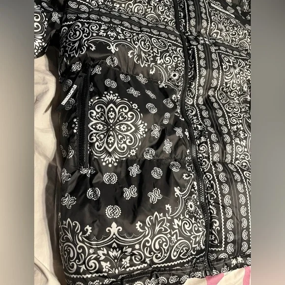 Crooks and castles puffer jacket - Picture 3 of 4